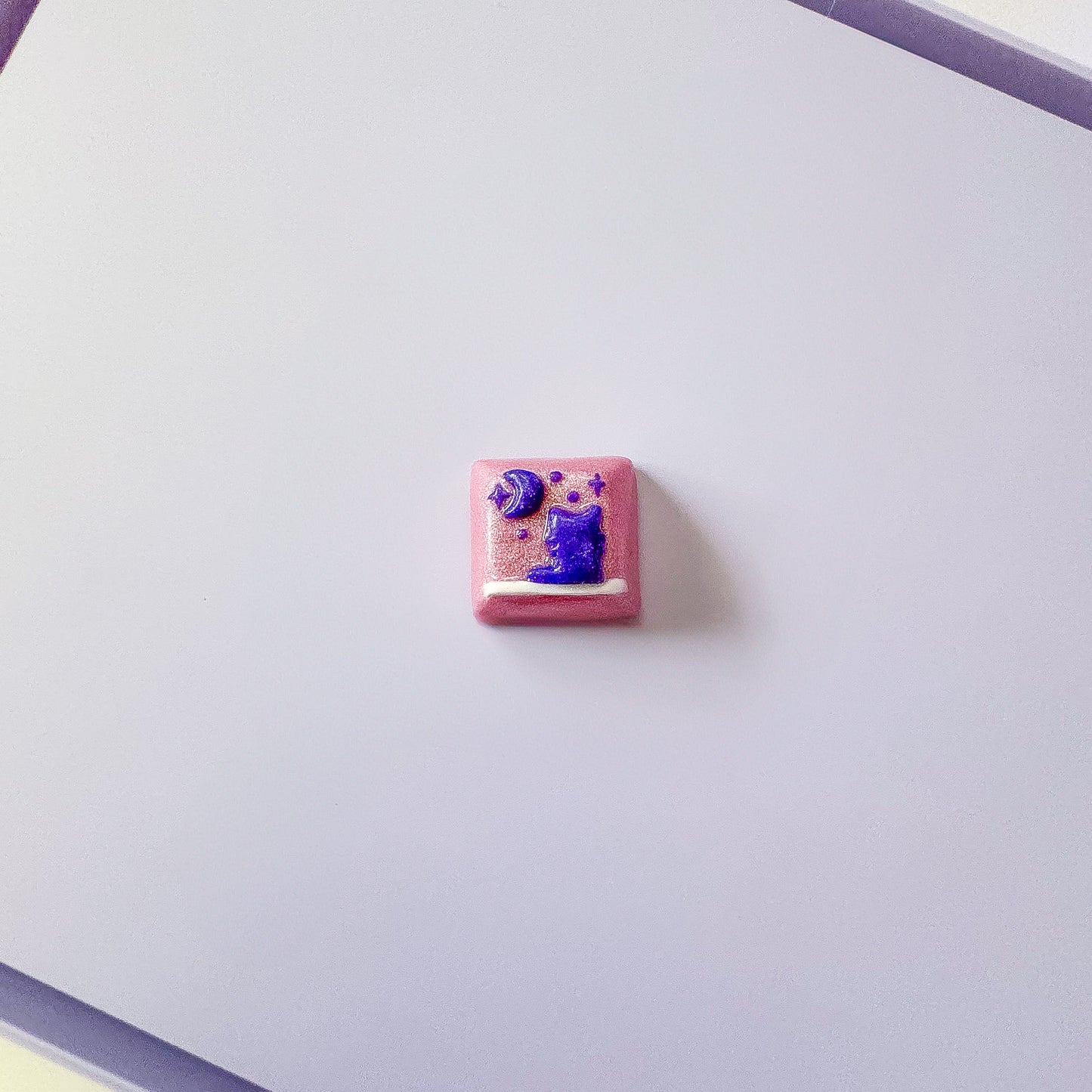 moon watching bubu artisan keycap
